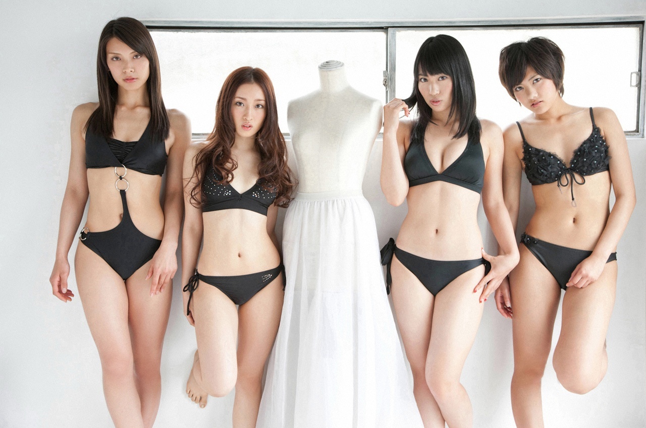 日本制服美女套图 [WPB-net] No.132 DiVA